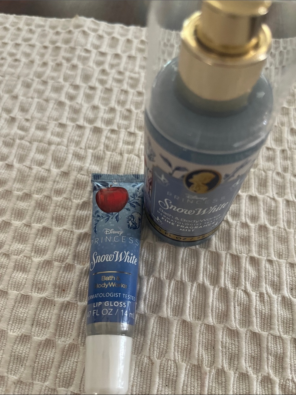 Disney Princess Snow White Fine Fragrance Mist - Blue - Picture 2 of 4